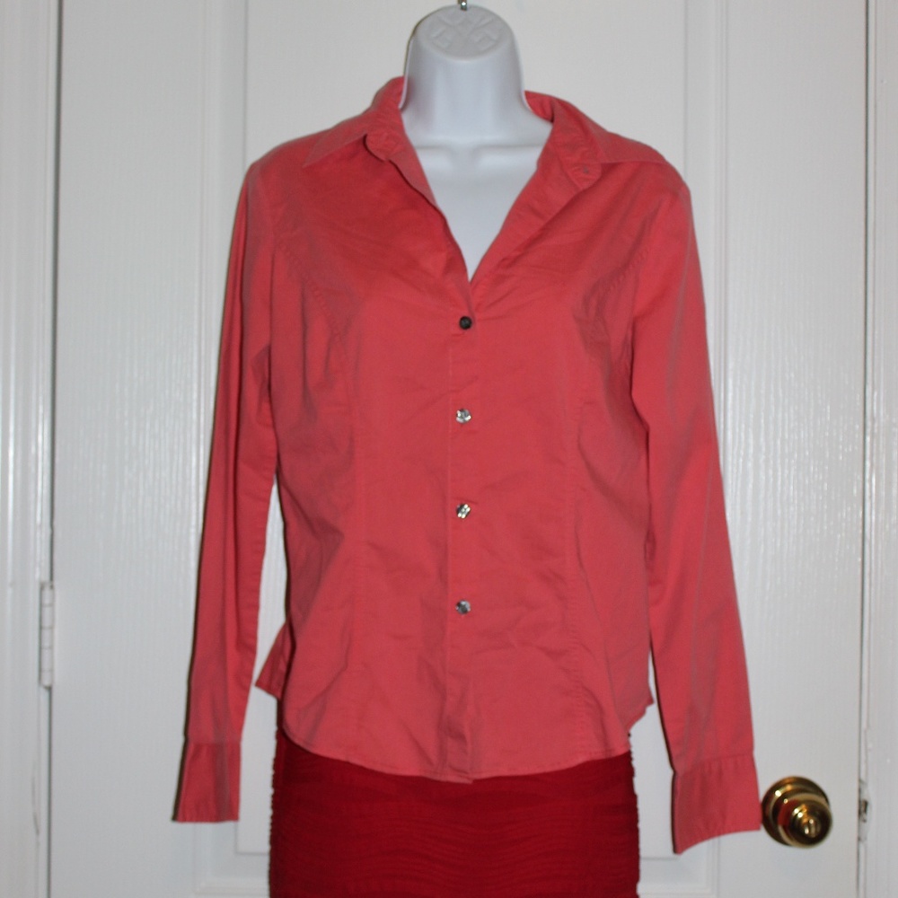 New York & Company Small Long Sleeve Button Down